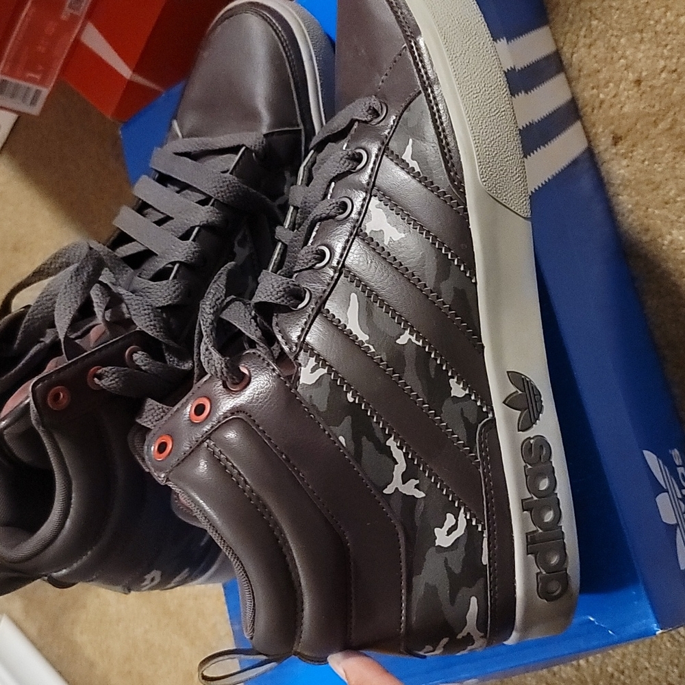 Men's Adidas camo